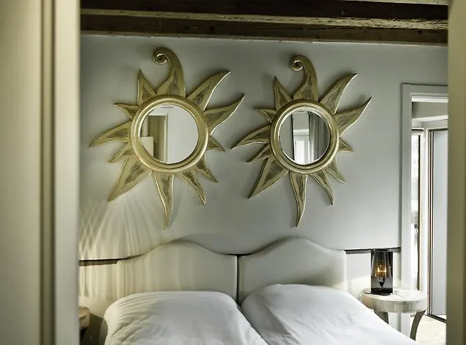 Ponte Pietra Panoramic Center View 베로나